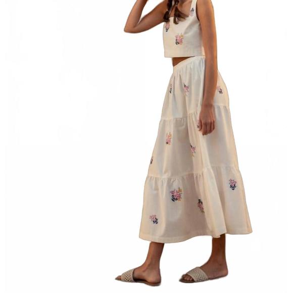 NEW MABLE rosemoor skirt set in off white - Picture 2 of 5